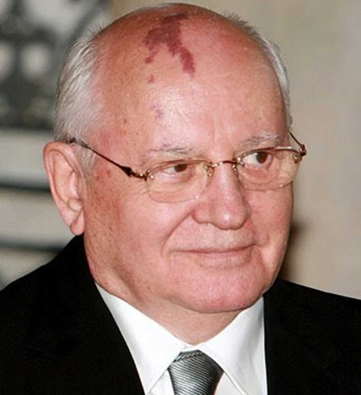 Mijail Gorbachov se encuentra grave de salud