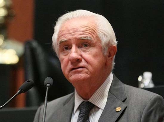 Se llama Víctor Hermosillo y Celada