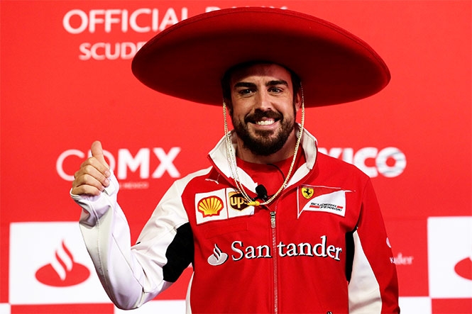 F-1: Fernando Alonso recorridó el autódromo Hermanos Rodríguez