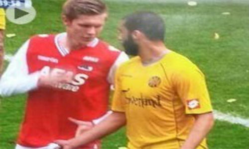 VIDEO: Jugador “toqueteó” genitales de su rival en Holanda
