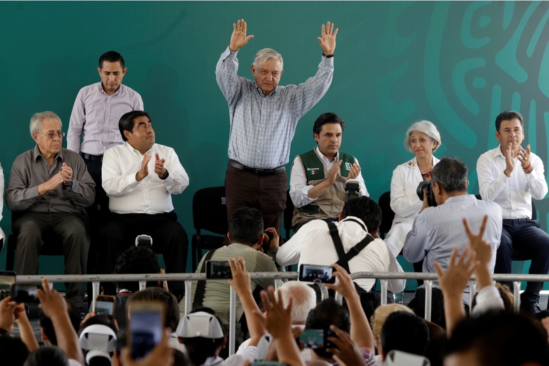 AMLO instruye a Guardia Nacional vigilar carretera Interserrana y la Mixteca de Puebla