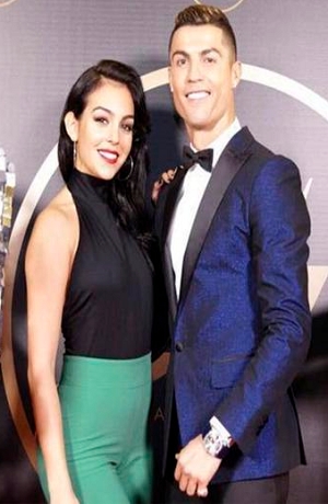 Novia de Cristiano Ronaldo cautivó con…