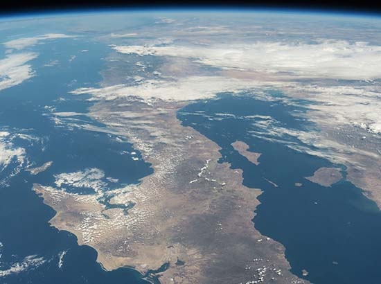 Así se ve la Península de Baja California desde el espacio
