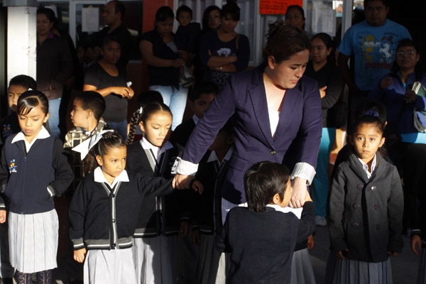 Despiden a maestra de Amozoc que dejaba moretones a sus alumnos