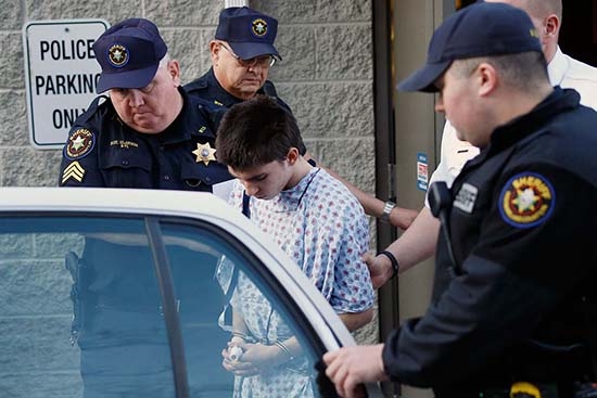 Identifican a adolescente que apuñaló a 22 en escuela de Pensilvania