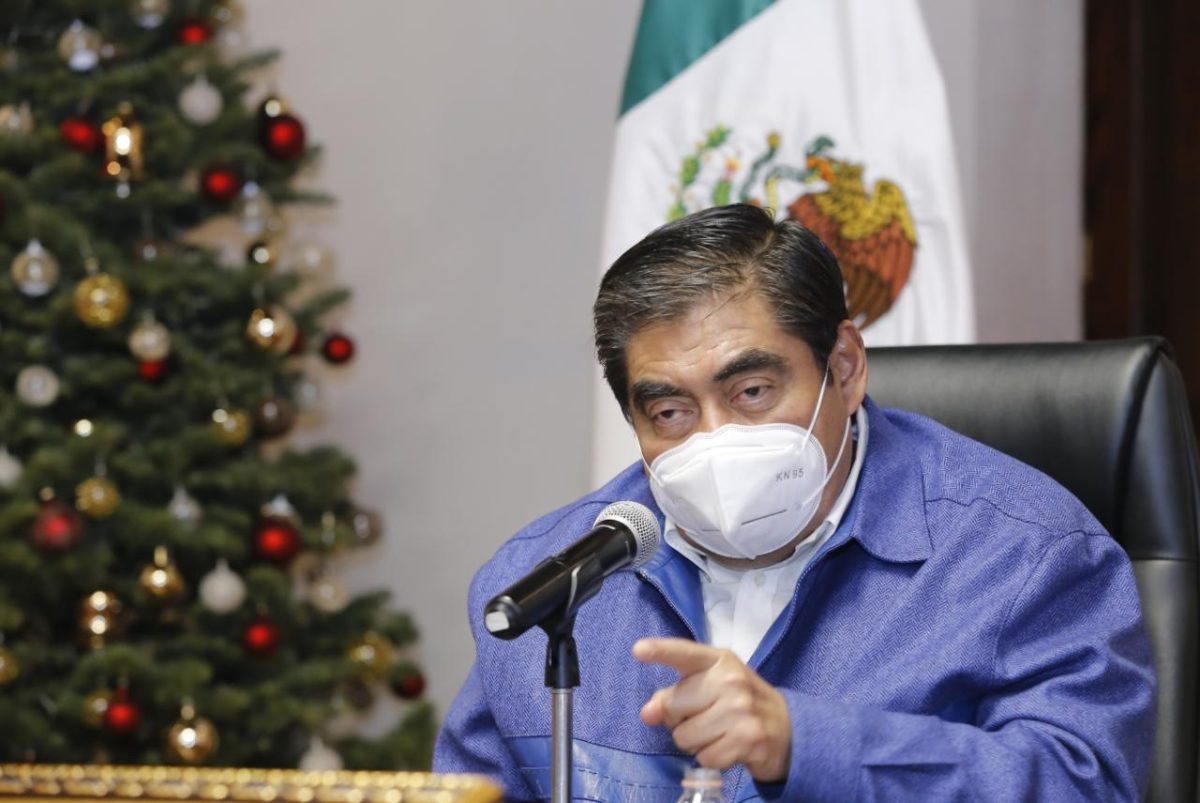 Barbosa critica que diputados federales no pidan licencia para reelección