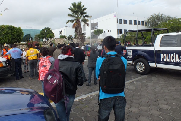 Alumno de la BUAP reporta falsa alarma de bomba para evitar examen