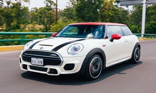Mini Cooper en tres puertas, el automóvil más personalizado