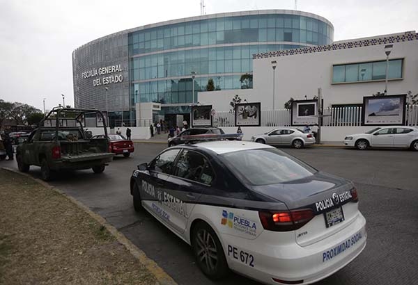 FGE confirma investigación a funcionario por robo de 6 mdp en artículos confiscados