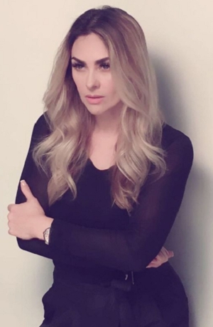 Aracely Arámbula “derrite” las redes sociales con sensual post