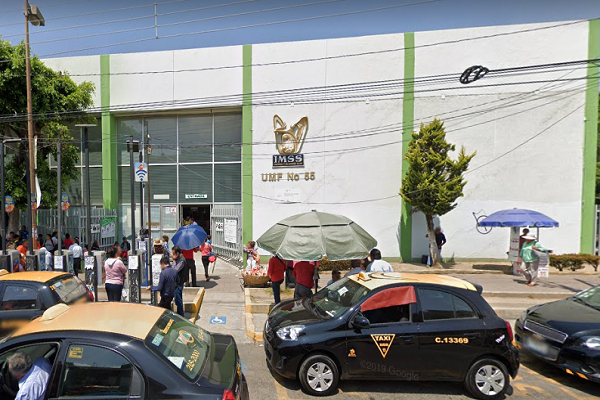 Saquean farmacia del IMSS Amalucan; se llevan medicamentos por más de 1 mdp