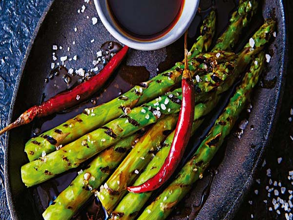 Todos los beneficios de comer espárragos