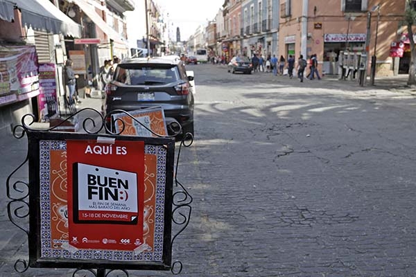 Sin ambulantes el Centro Histórico de Puebla en El Buen Fin