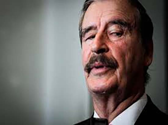 Fox dice que gasta su pensión presidencial en “comer frijolitos”