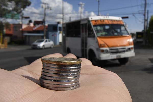 Universidades se suman a petición de descuentos en transporte público para estudiantes