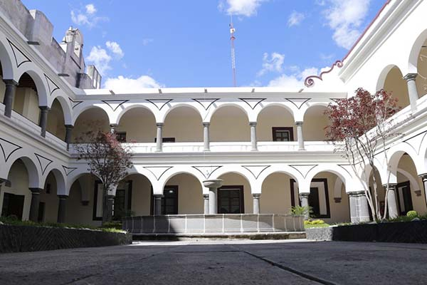 Avanza en Puebla el proyecto de la Universidad de la Salud