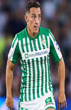Andrés Guardado estará en el Betis hasta 2022