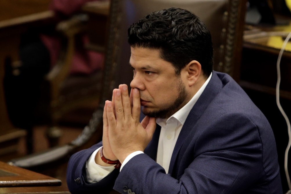 Biestro prefiere encuesta para elegir dirigentes en Morena