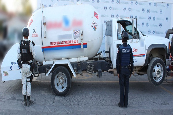 Seguridad Ciudadana y Guardia Nacional decomisan unidades huachigaseras en Puebla