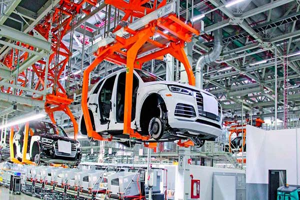 Seguirán paros técnicos en industria automotriz de Puebla, por escasez de semiconductores