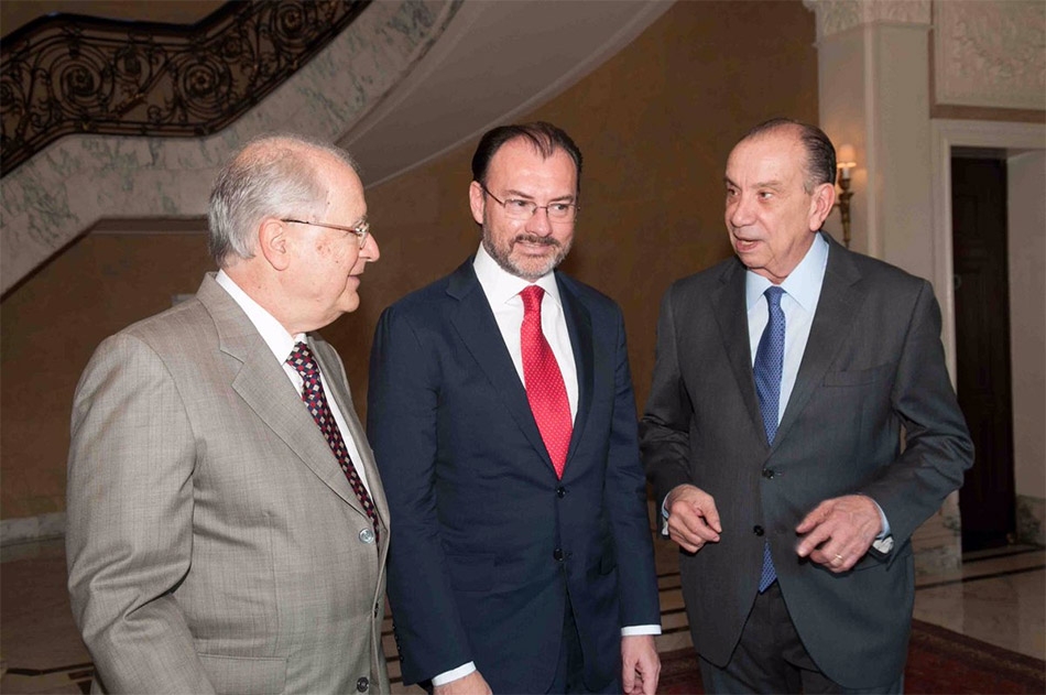 Videgaray rechaza debatir con la canciller de Venezuela