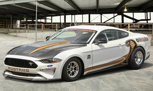 Mustang Cobra Jet celebra medio siglo de vida