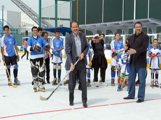 BUAP estrena cancha de hockey