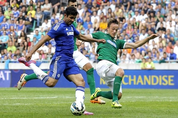Diego Costa se estrenó como goleador del Chelsea
