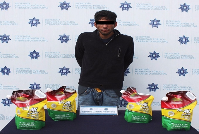 Policía capturó a ladrón de vehículo repartidor en la colonia Aquiles Serdán