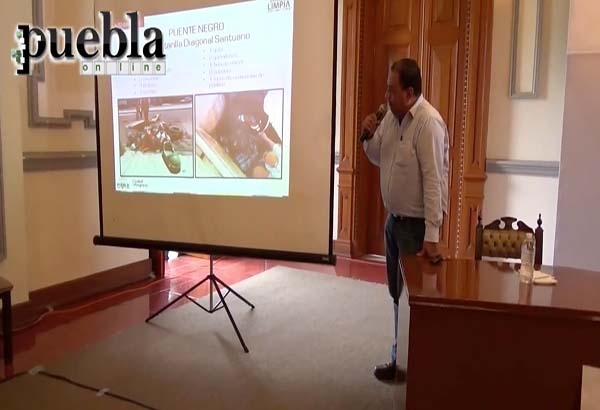 Ayuntamiento de Puebla limpia 21 puntos críticos para evitar inundaciones
