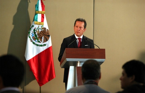 Presidencia interpone controversias contra 4 estados por reforma educativa