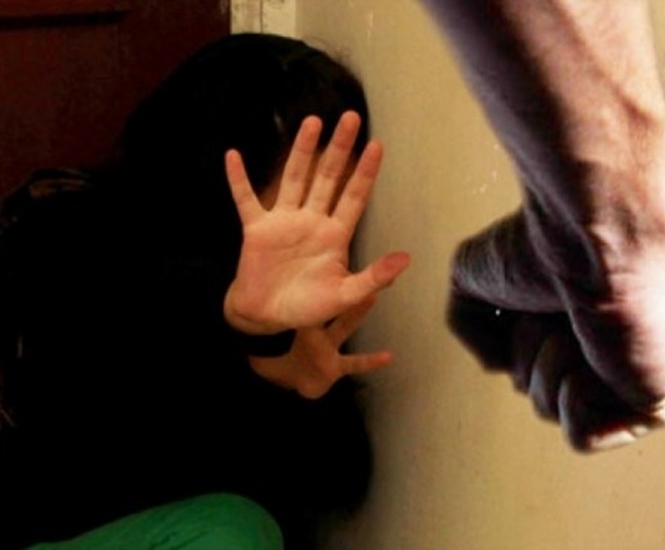 Mató a su novia a puñaladas frente a 20 personas en Bolivia