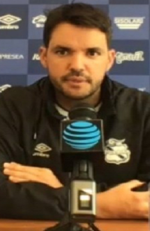 Club Puebla: Ormeño es el mejor y debe seguir con buen nivel, señala Larcamón