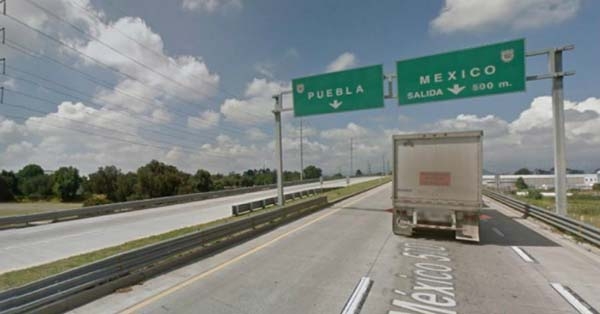 Al menos tres robos de mercancía a la semana sufren textileros en carreteras poblanas