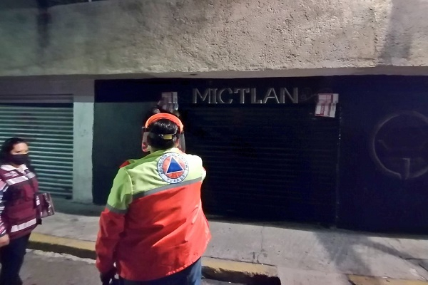 Bar es clausurado por ignorar prohibición de apertura por pandemia en Amalucan