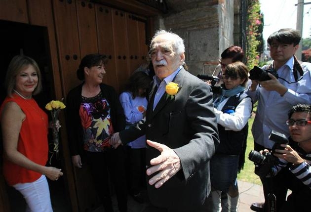 García Márquez se recupera de una infección bronquial, aclara hijo