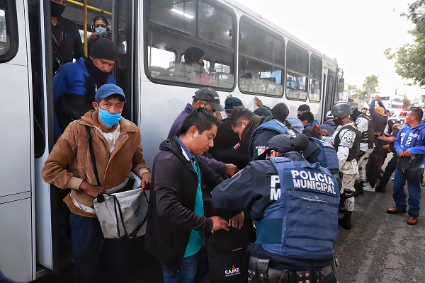 Realizan operativo Pasajero Seguro en Puebla Capital