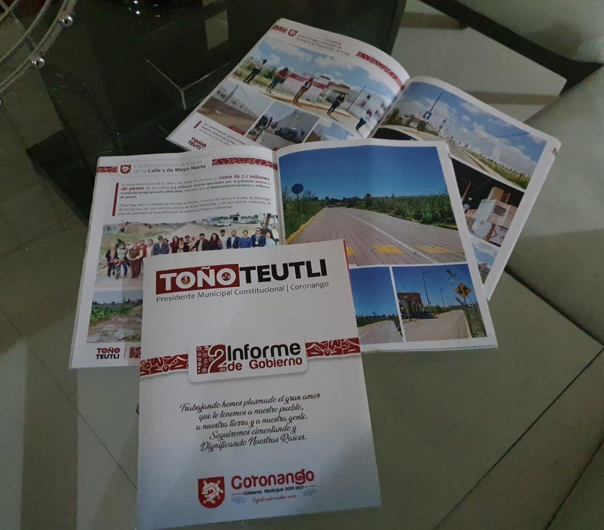 Antonio Teutli contamina Coronango con miles de revistas, tiran hasta 4 ejemplares por casa