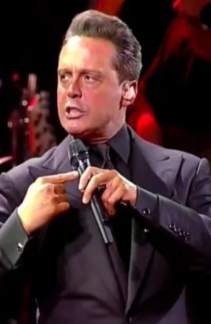 Luis Miguel tendrá que pagar 5 millones de pesos al sonidista que golpeó