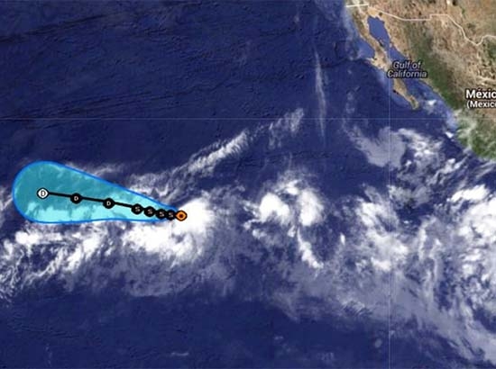 Se forma tormenta tropical “Genevieve” al suroeste de BCS