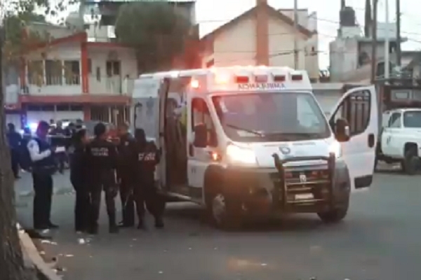 Mujer fue navajeada en el cuello por compañero de trabajo en la colonia Pino Suárez