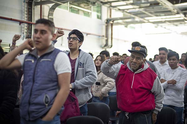 La BUAP, en “paro activo” por inseguridad, afirma el rector Esparza Ortiz
