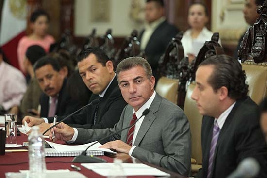 Cabildo de Puebla avala por unanimidad plebiscitos en las 17 juntas auxiliares