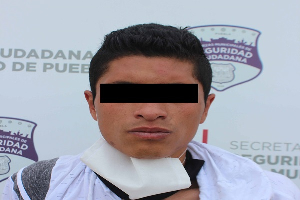 Asaltante de transeúntes fue asegurado en el centro de Puebla
