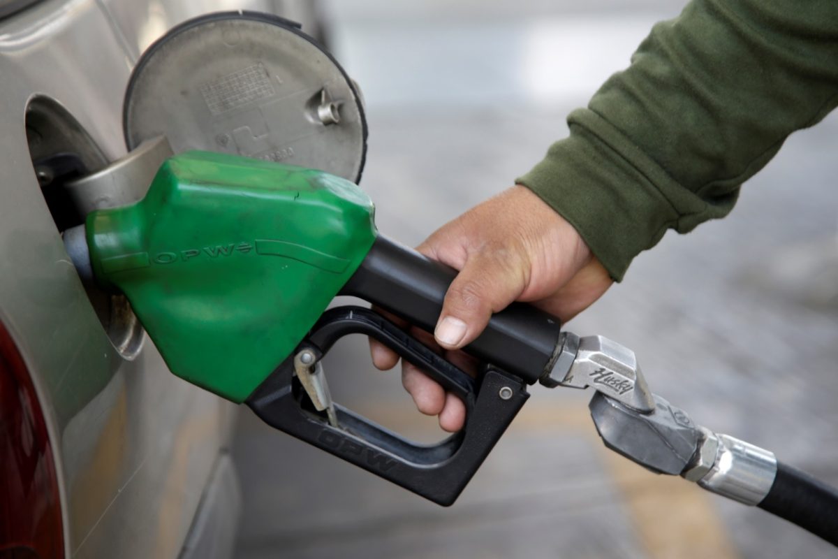 Que ahora sí Profeco aplicará norma para que gasolineras den litros completos