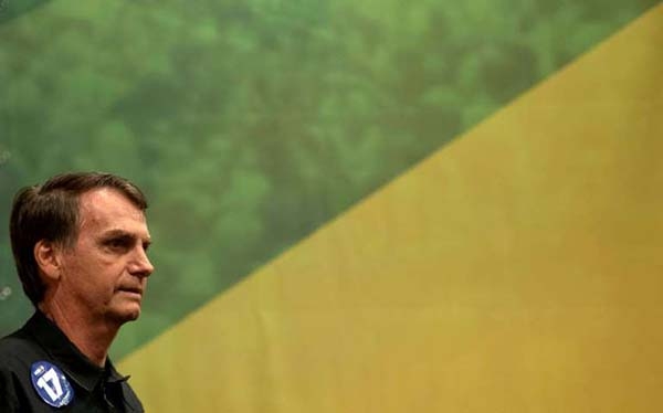 El ultraderechista Bolsonaro gana la presidencia de Brasil