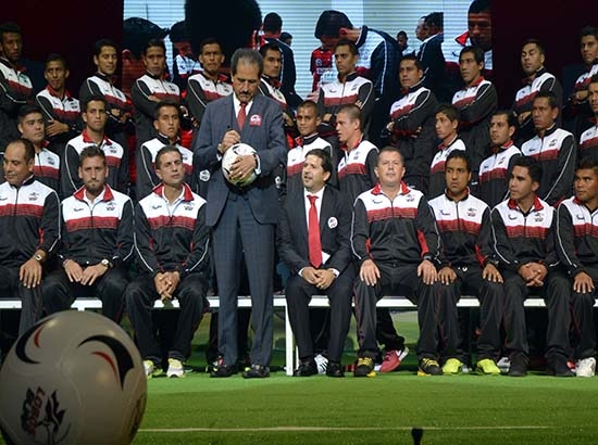 BUAP presenta al nuevo equipo de Lobos