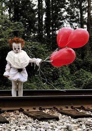 FOTOS: Apareció niño Pennywise y aterroriza las redes sociales