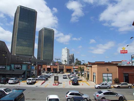 Ex alcalde de Tijuana se aprueba su casino, 2 días antes de dejar cargo
