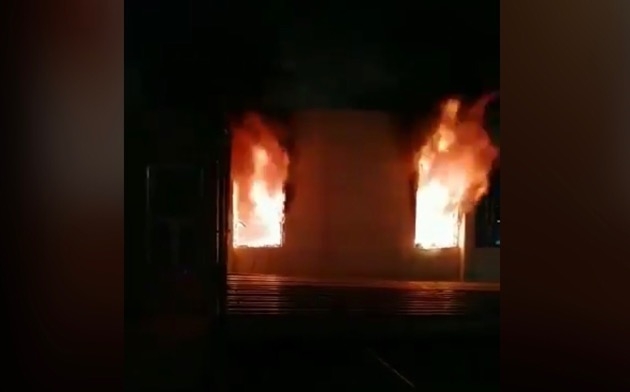 Hombre murió calcinado tras prender fuego a su vivienda en La Rosa